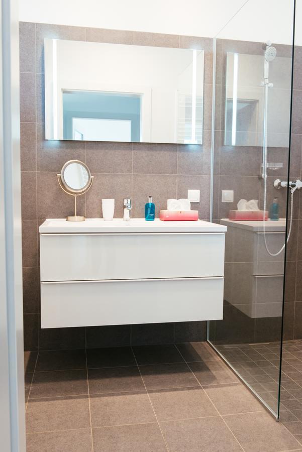Aparthotel Heuberger Rudersdorf ภายนอก รูปภาพ