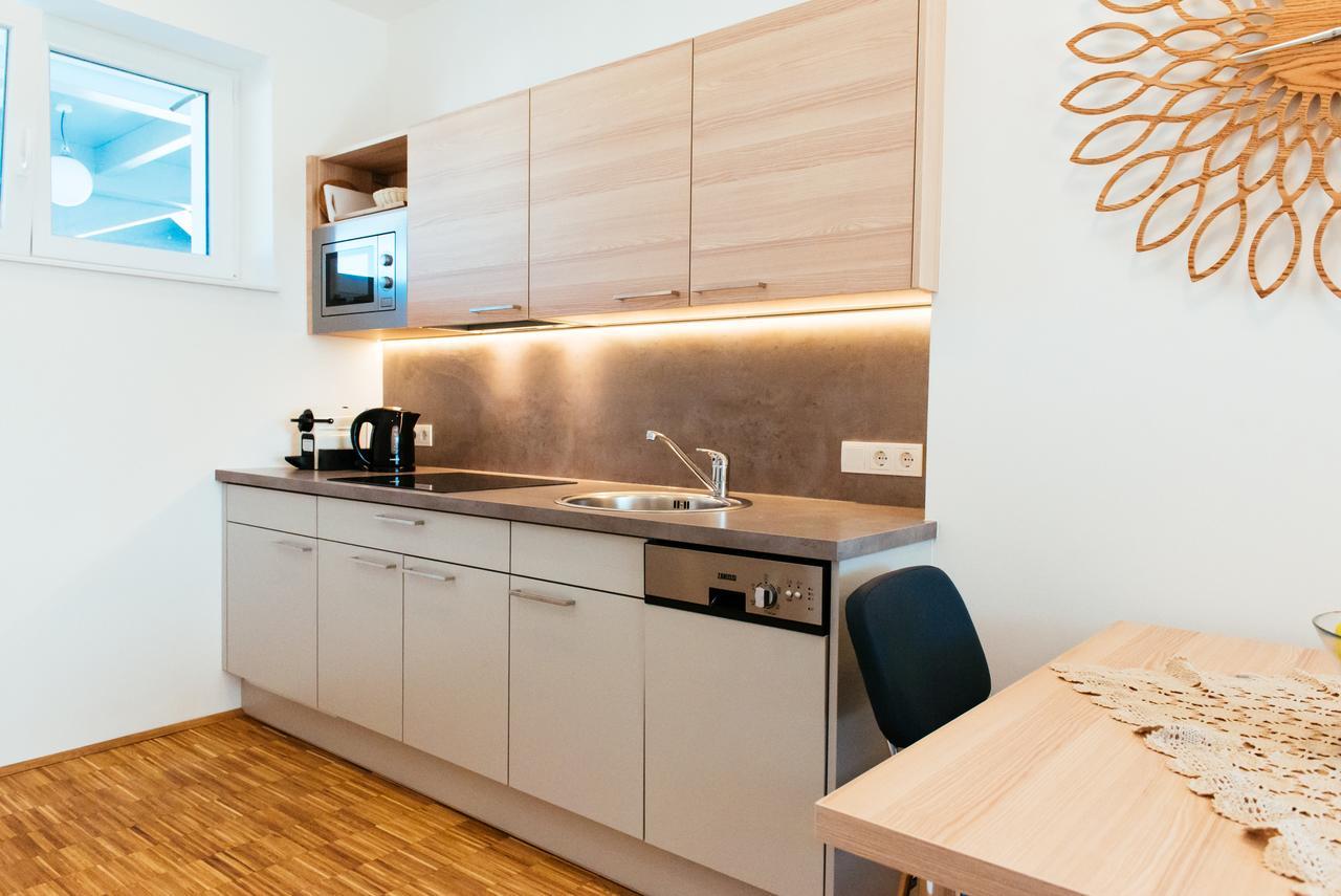 Aparthotel Heuberger Rudersdorf ภายนอก รูปภาพ